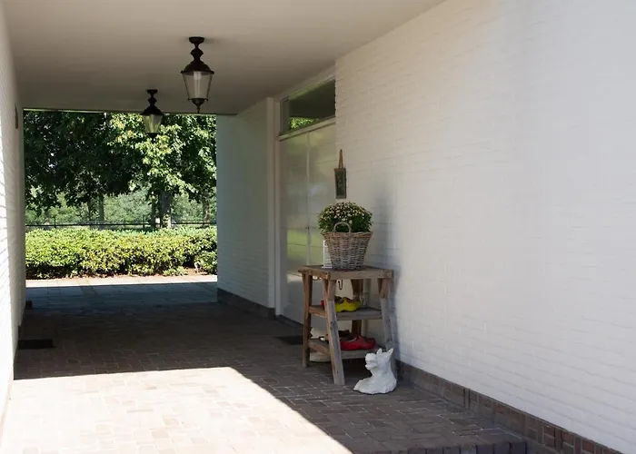 Bed and Breakfast Lindershoeve